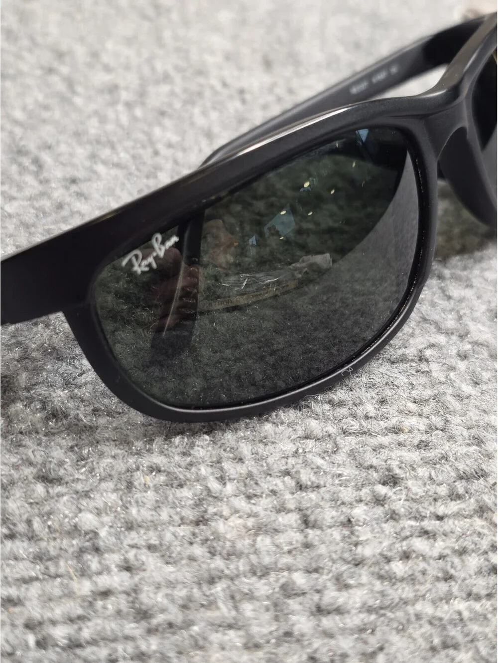 EUC Ray-Ban Predator 2 RB2027 W1847 3N Black Wrap Sunglasses G-15 Green Italy
